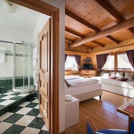 Hotel Posta Livigno Exterior photo